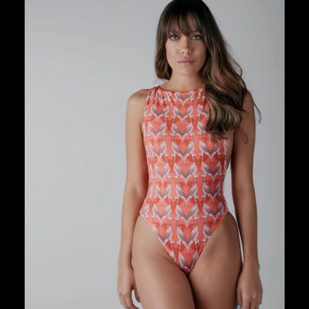 NEW La gotta bird zariah one piece swimsuit pheasant bird print sophisticated
